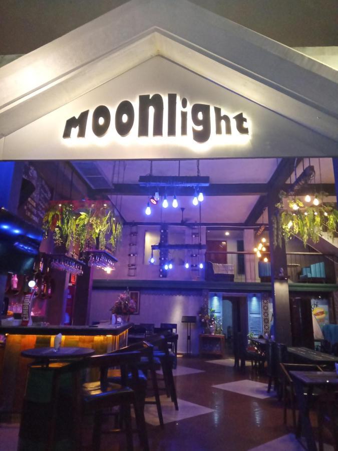 Moonlight Villa Phnom Penh Exterior foto